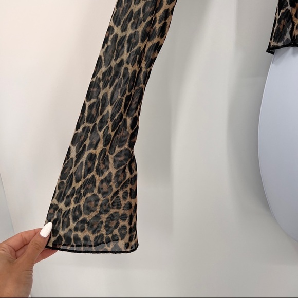 MAJORELLE Skylar Top in Brown Size Medium NWT - Picture 6 of 11